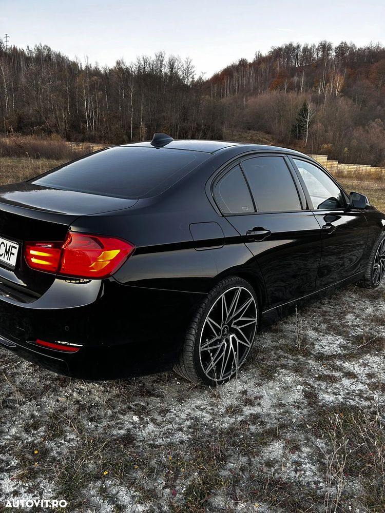 BMW Seria 3 318d Sport Line - 2