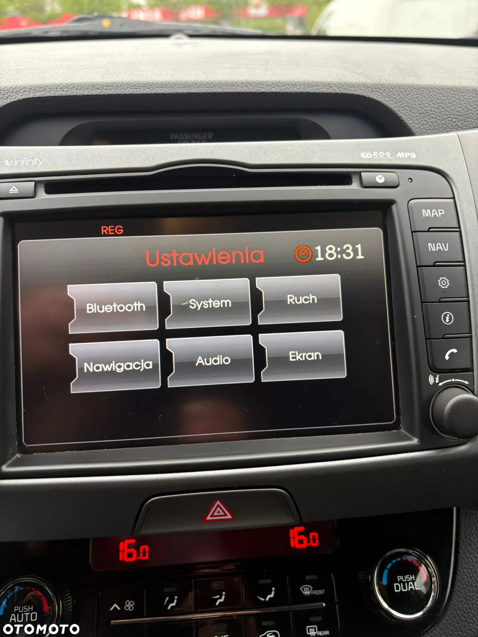 Kia Sportage 1.6 GDI XL 2WD - 8