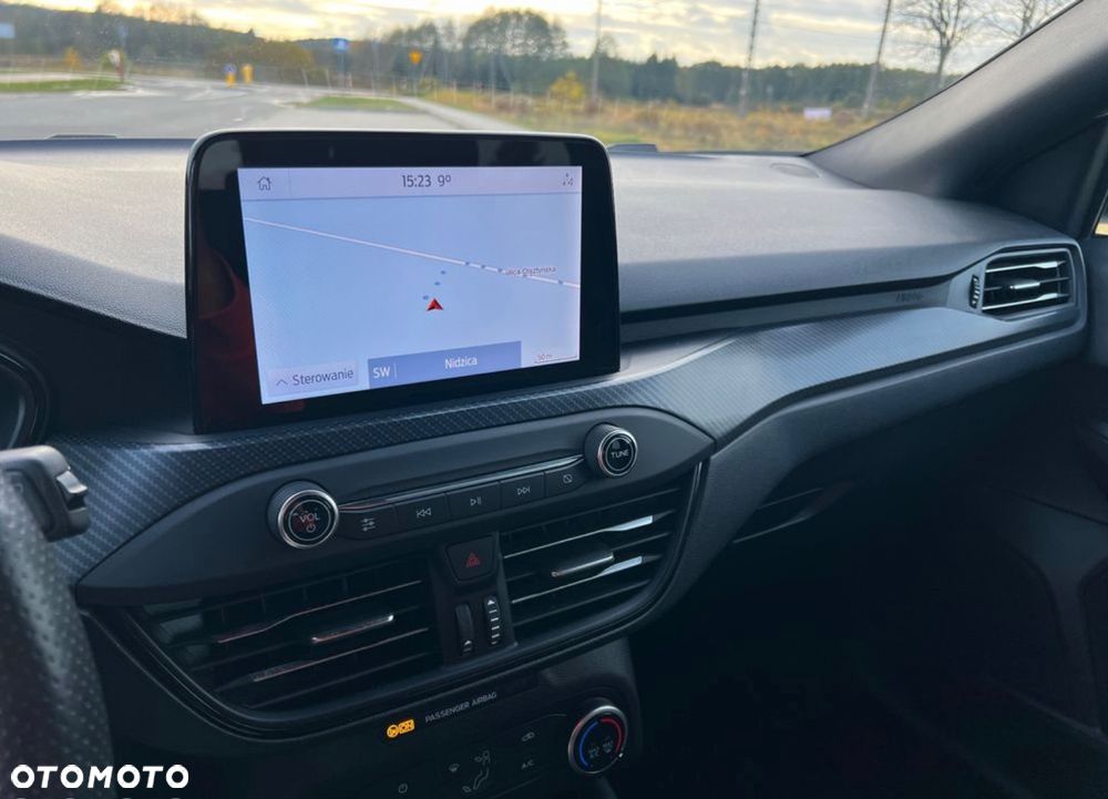 Ford Focus 1.5 EcoBlue ST-Line - 23