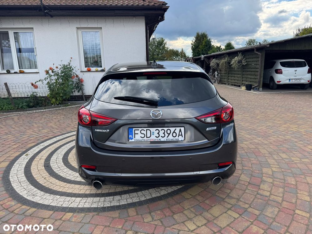 Mazda 3 - 6