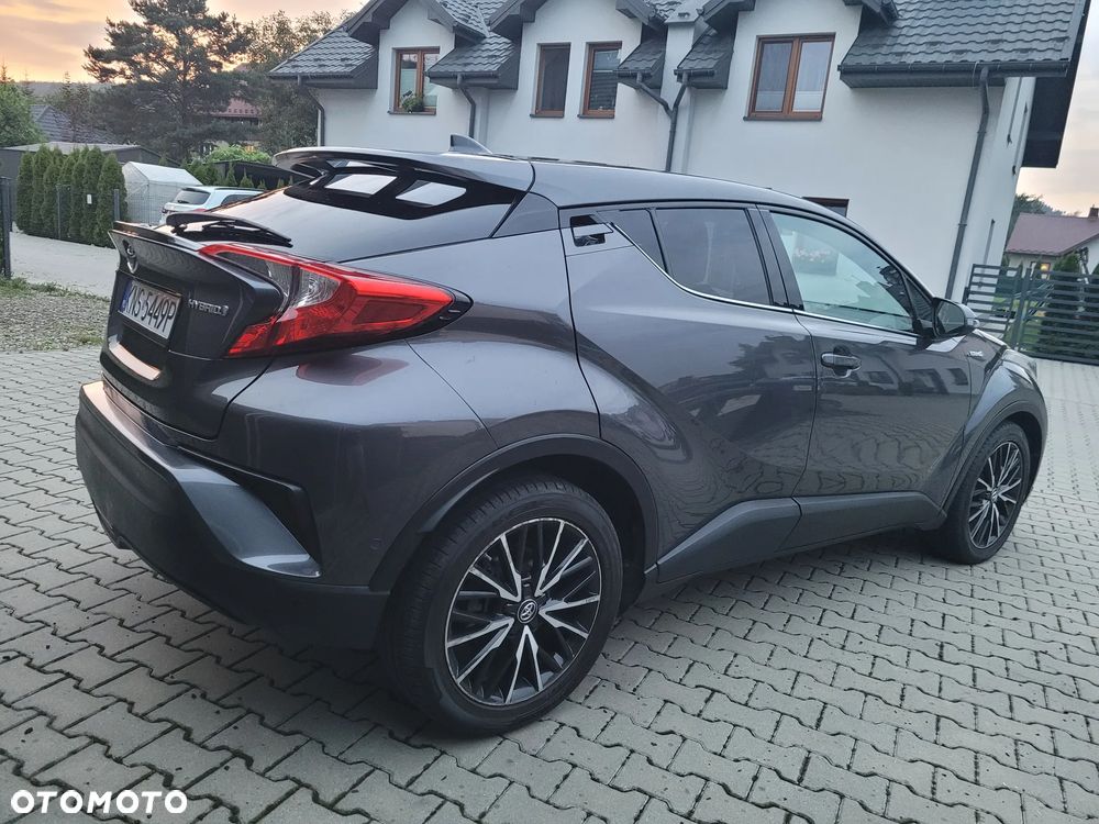 Toyota C-HR 1.8 Hybrid Prestige - 4