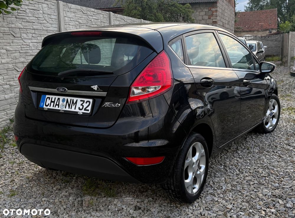 Ford Fiesta 1.25 Champions Edition - 4