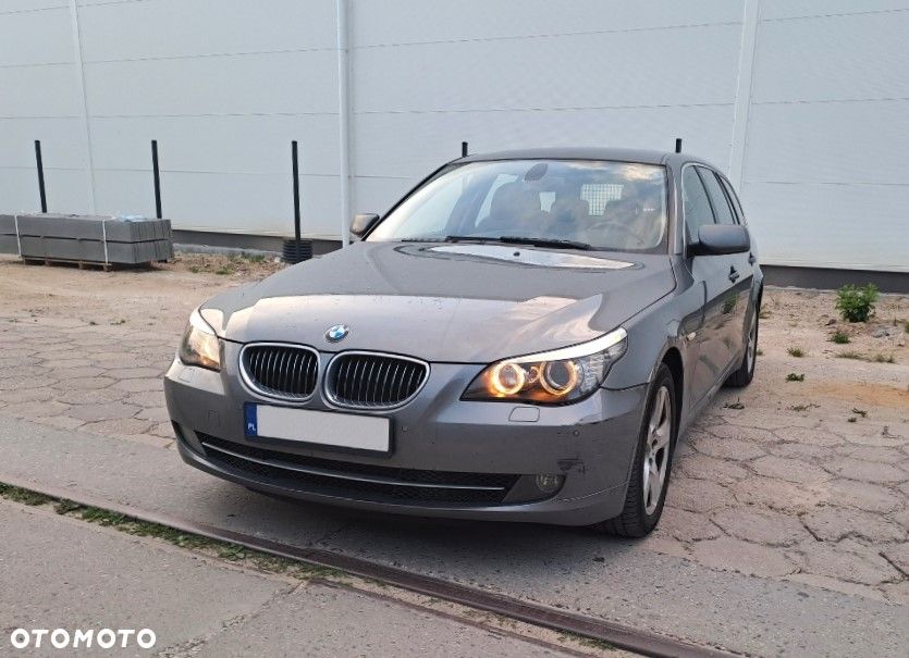 BMW Seria 5 525d xDrive - 1