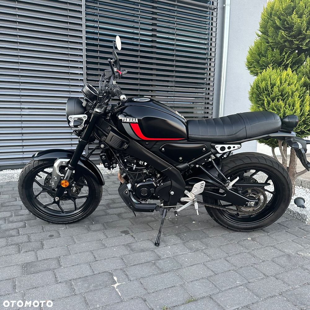 Yamaha XSR - 7