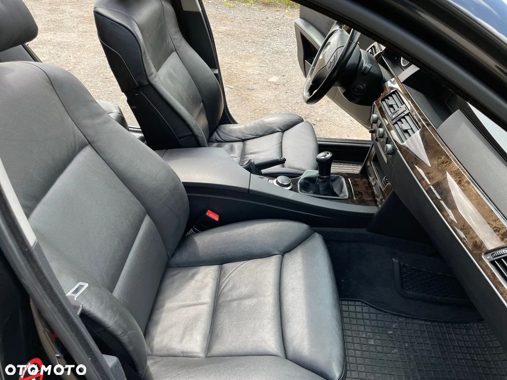 BMW Seria 5 530xi - 9