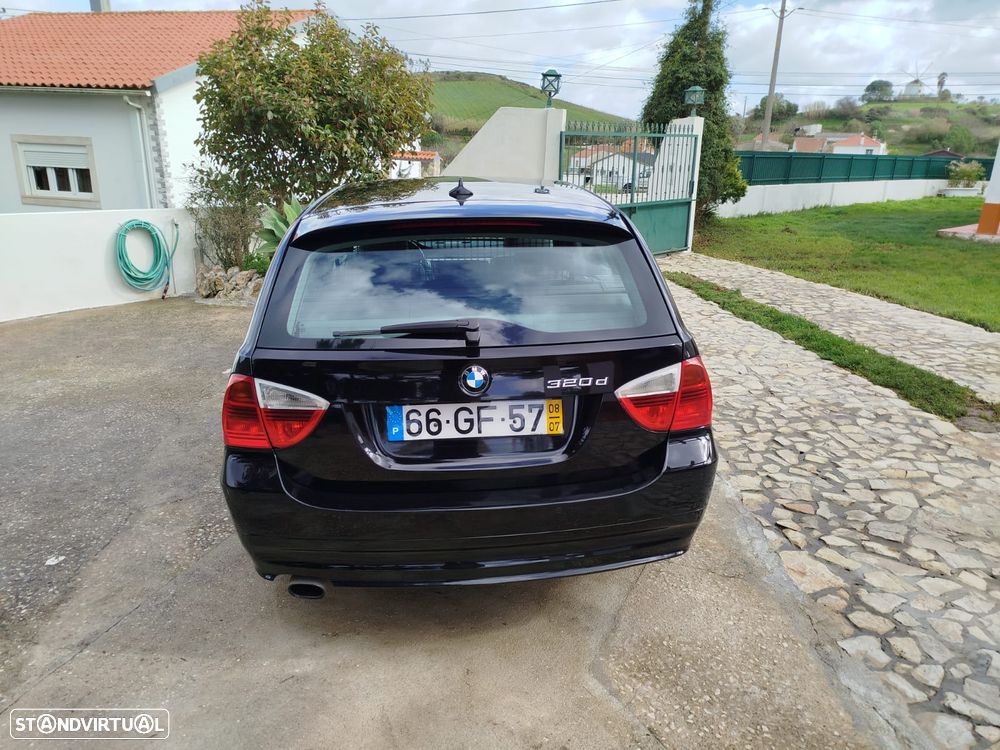 BMW 320 d - 3