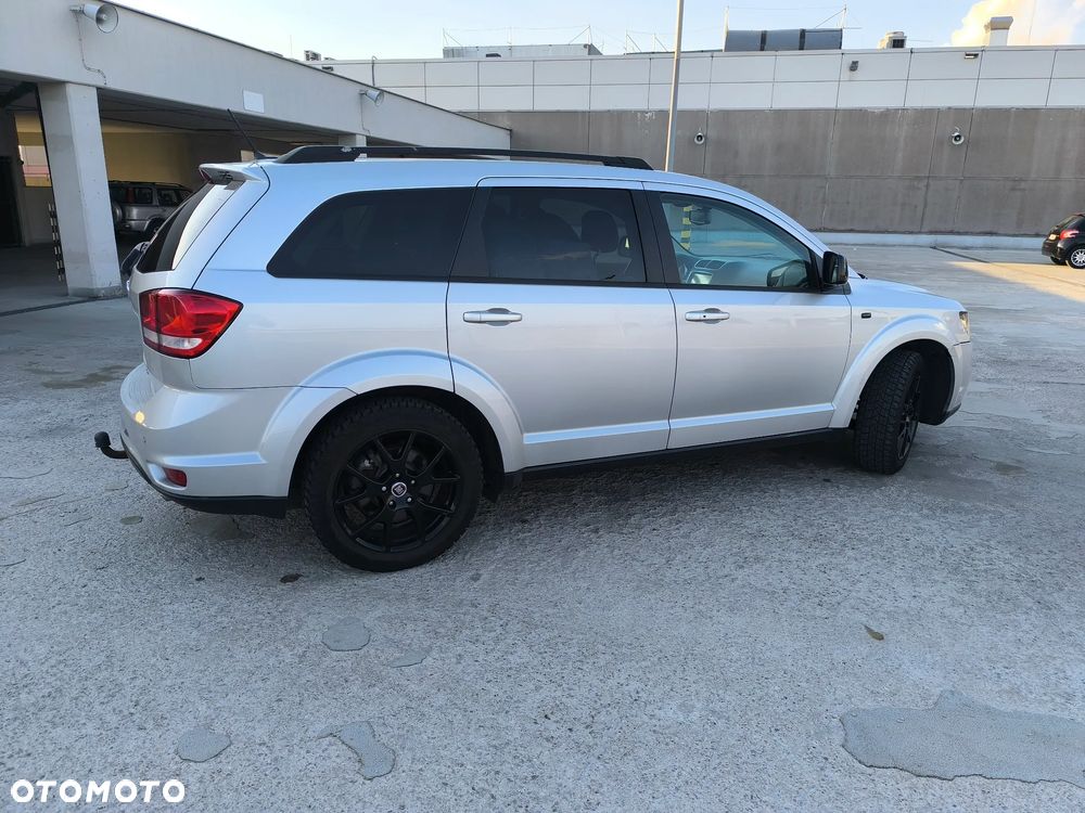 Fiat Freemont 2.0 Multijet Black Code AWD - 8