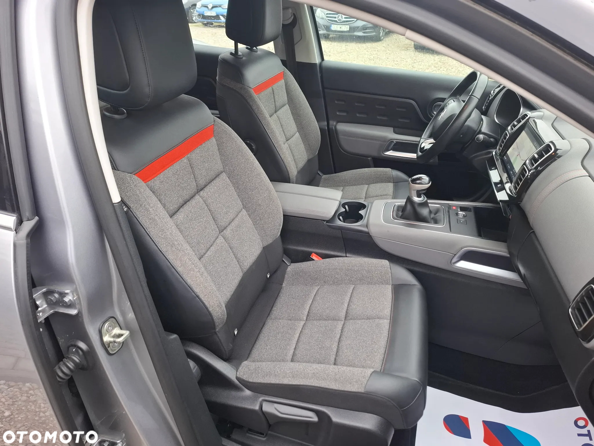 Citroën C5 Aircross BlueHDI 130 S&S LIVE - 24