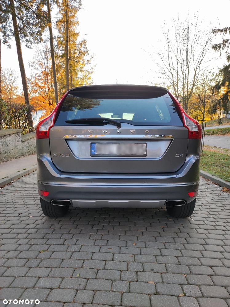 Volvo XC 60 - 8