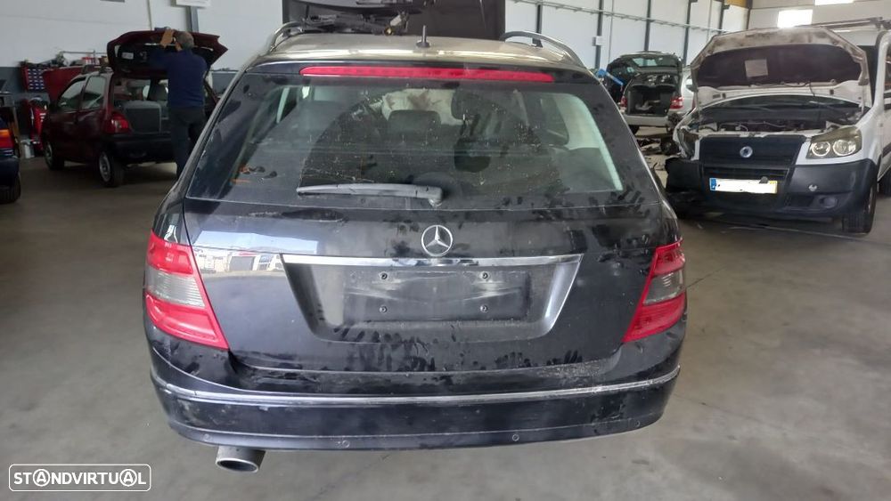 Fechos Mercedes T-model S204 W204 C220 170cv de 2007 - 2