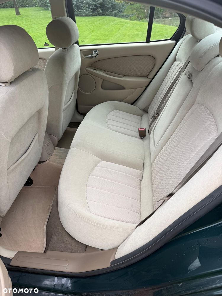 Jaguar X-Type 2.0 V6 Sport - 10