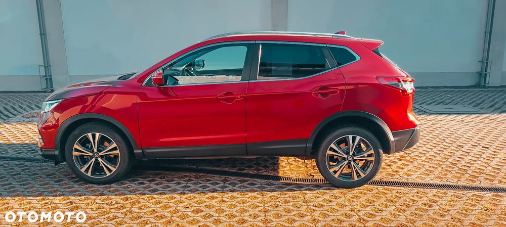 Nissan Qashqai 1.3 DIG-T N-Connecta - 2