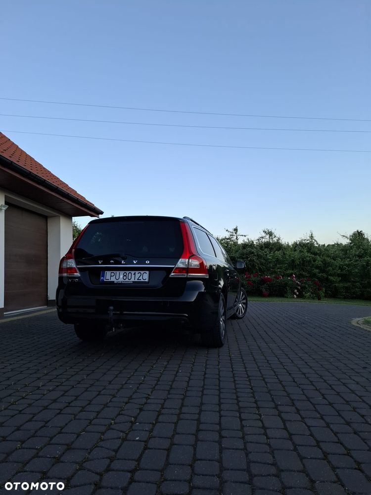 Volvo V70 D4 Geartronic Kinetic - 22