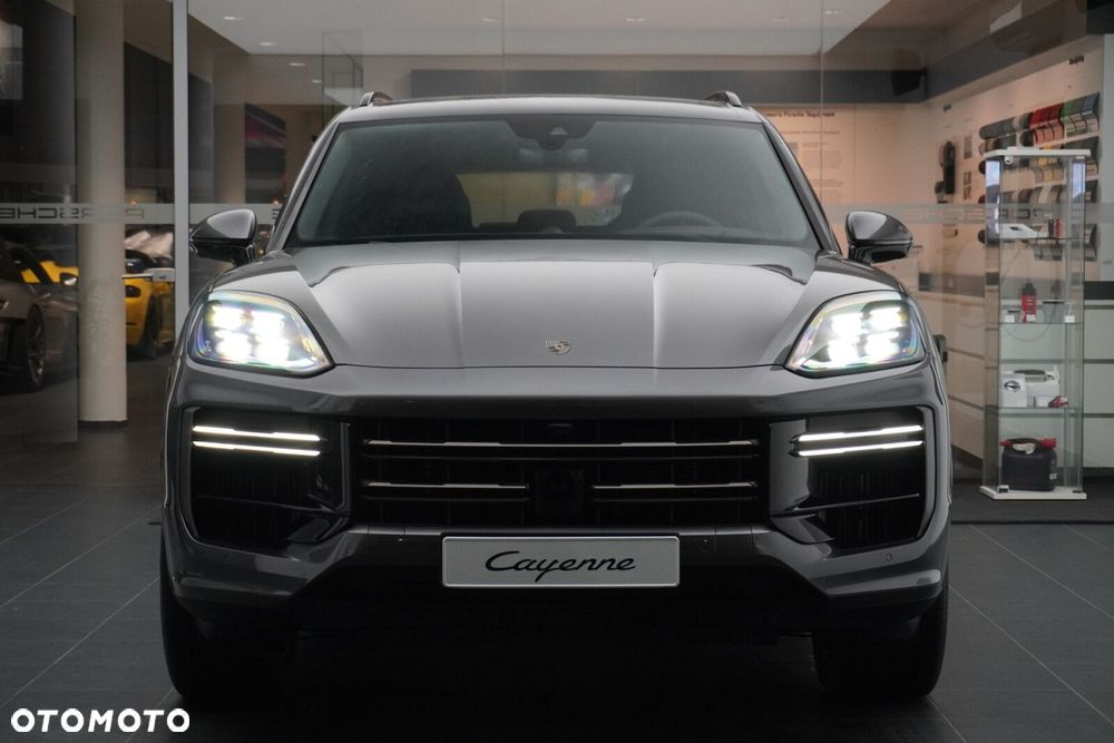 Porsche Cayenne - 5