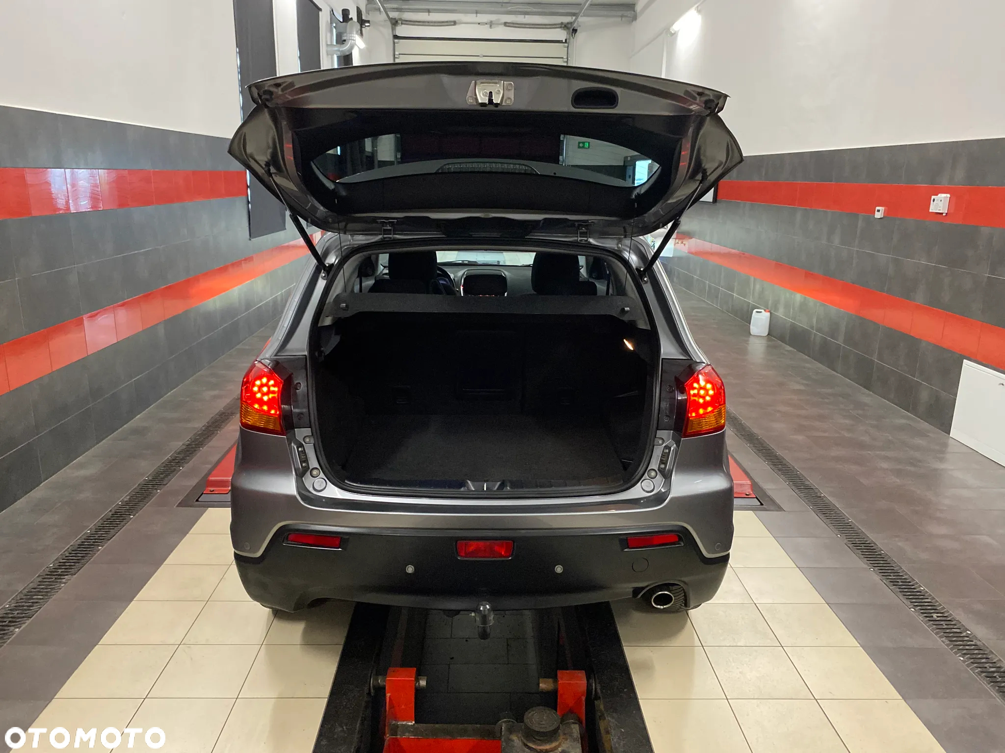 Mitsubishi ASX 1.6 Intense - 22
