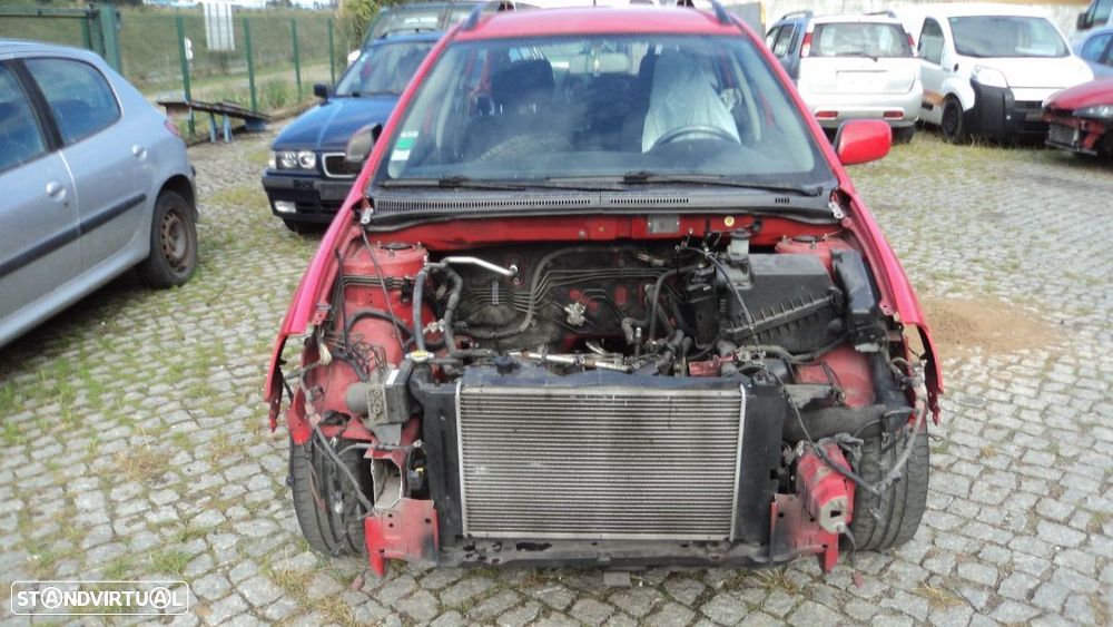 Toyota Corolla Combi 1.6i 2003 - Para Peças - 7
