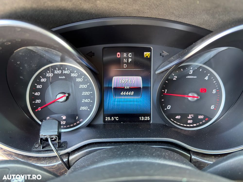 Mercedes-Benz V 300 d Combi Extra-lung 237 CP AWD 9AT AVANTGARDE EDITION - 15