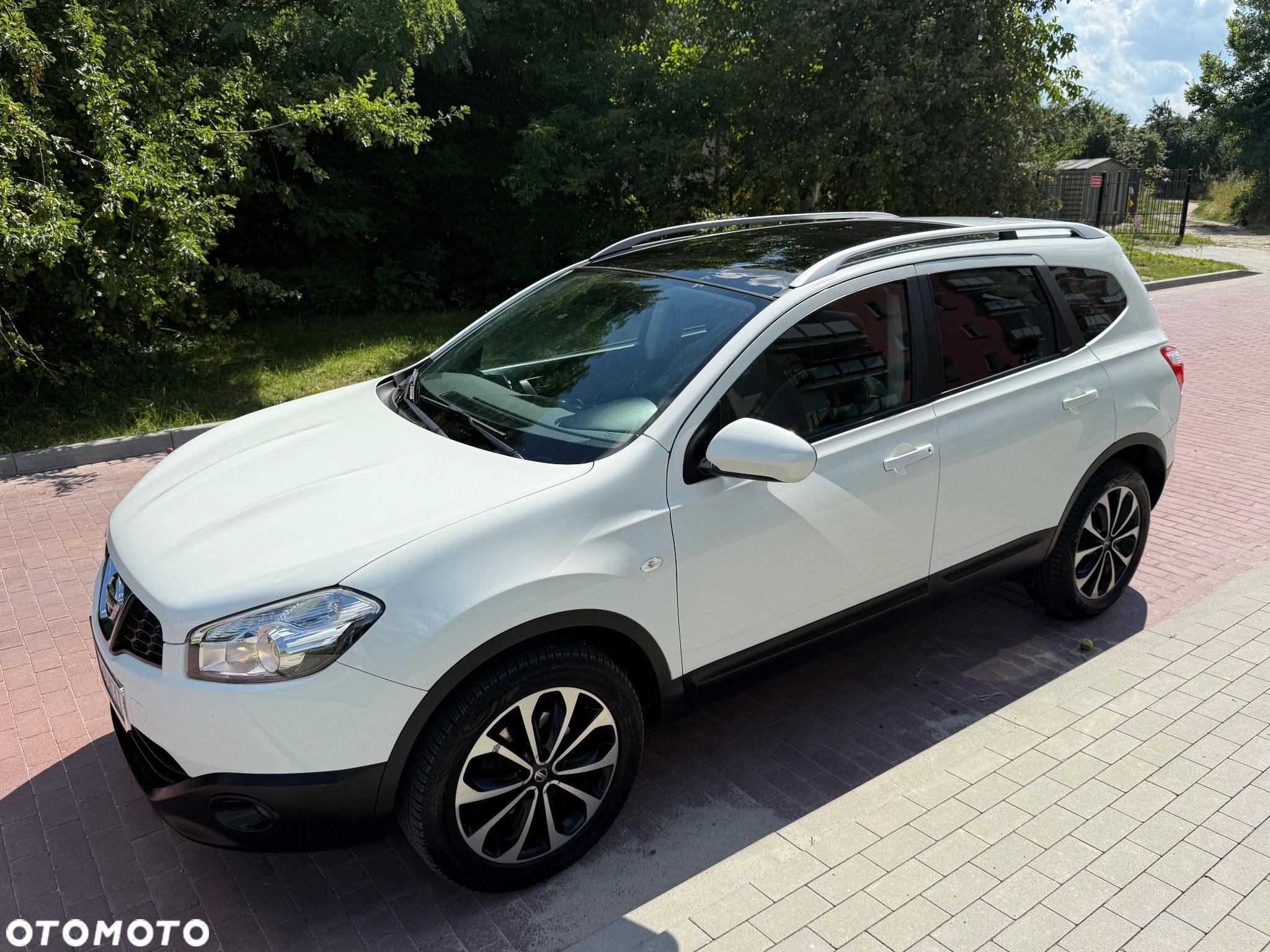 Nissan Qashqai+2 - 1