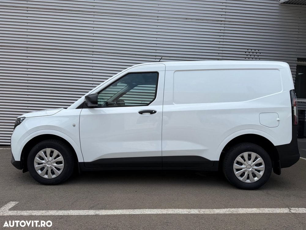 FORD Courier 2026 — imagine 24