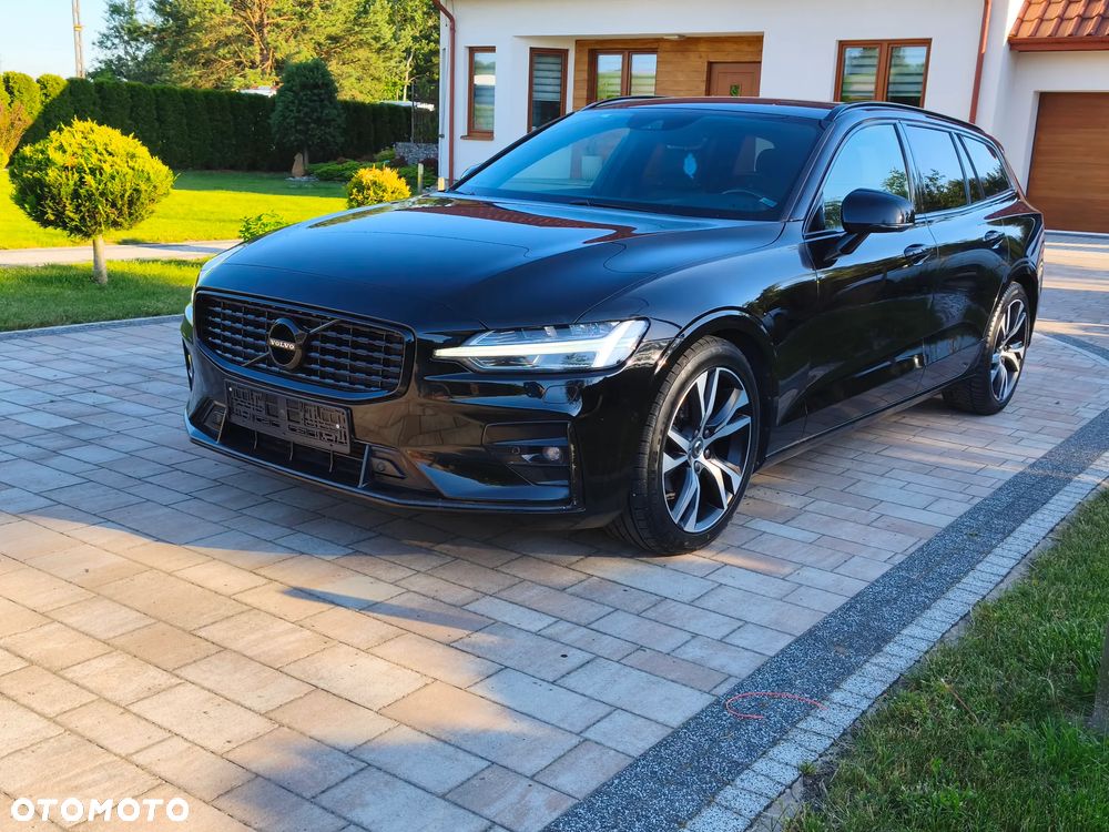 Volvo V60 D3 R-Design - 24