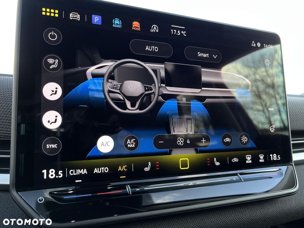 Volkswagen T-Roc - 35