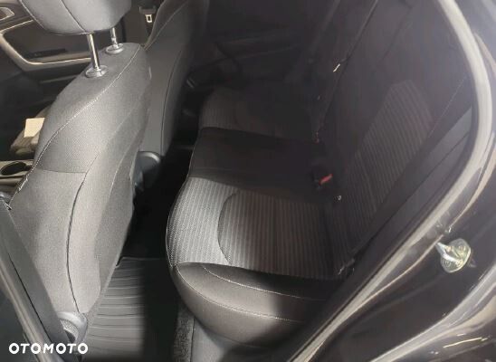 Kia XCeed - 6