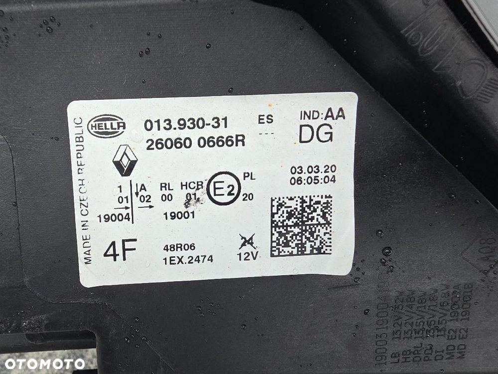 RENAULT CAPTUR 2 II Lampa lewa Kompletna Full Led 260600666R Długi Led - 12