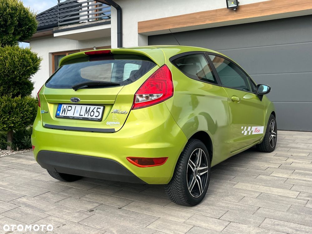 Ford Fiesta 1.6 TDCI We will Rock You - 10