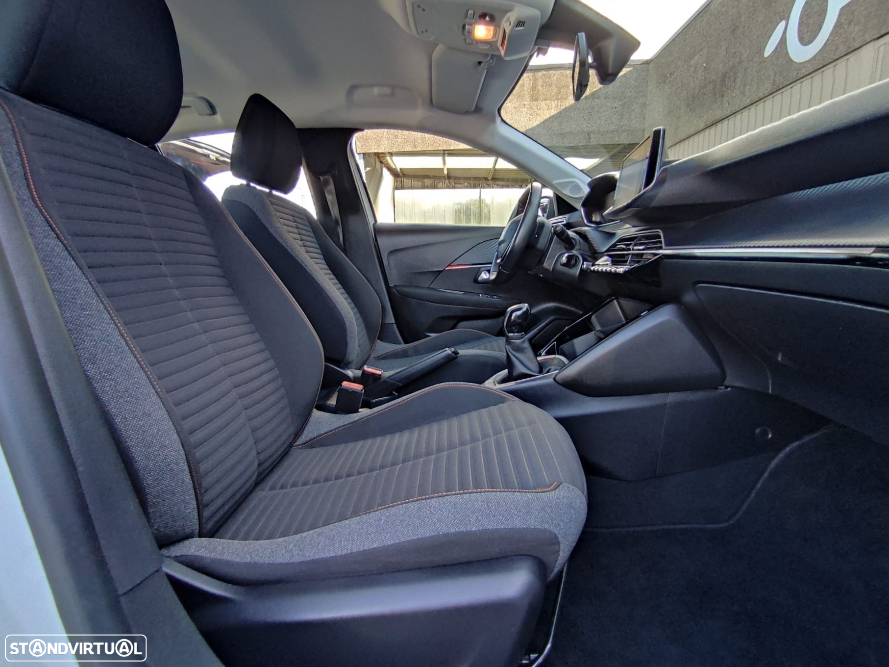 Peugeot 208 1.2 PureTech Active - 10