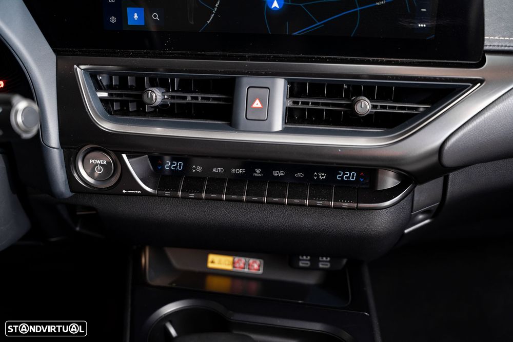 Lexus UX 250h F Sport - 18