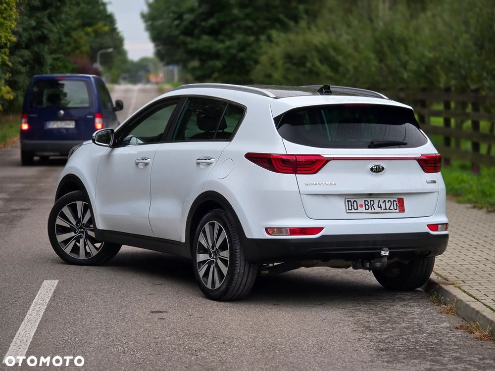 Kia Sportage 1.7 CRDI 2WD Dream-Team Edition - 3