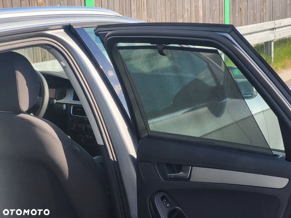 Audi A4 Avant 2.0 TDI DPF Ambiente - 13