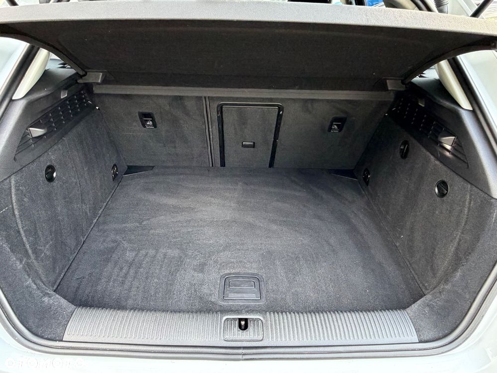 Audi A3 Sportback 2.0 TDI S tronic sport - 27