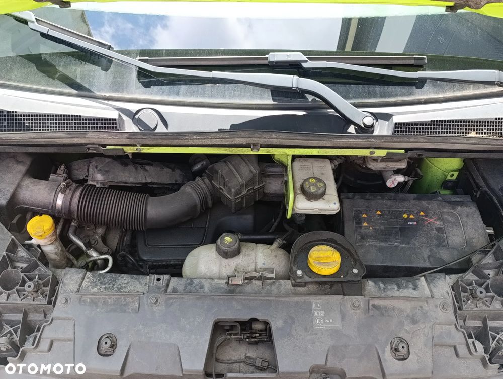 Renault Trafic - 17