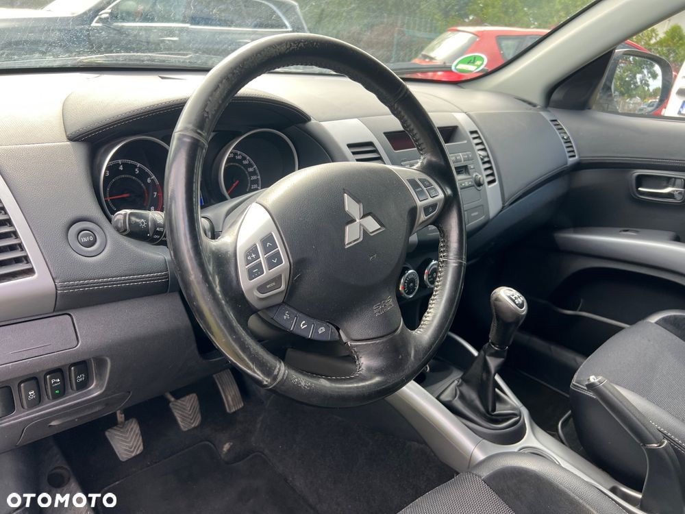 Mitsubishi Outlander 2.0 2WD Edition - 14