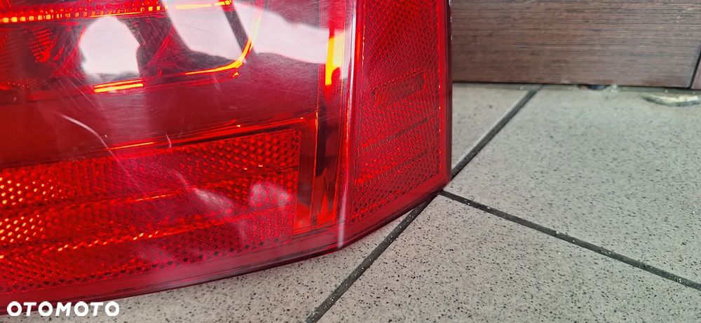 Audi A5 Lampa Tył Tylna LED Prawa w błotnik zewnętrzna 8T8945096F gwarancja - 7