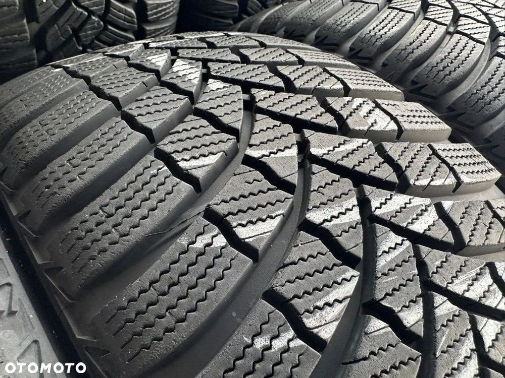 225/45r17 Bridgestone Blizz LM001_7,8mm_4szt_(18) - 6