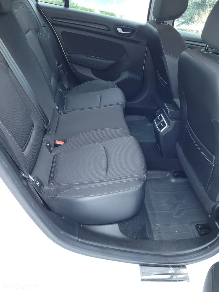 Renault Megane 1.5 dCi Zen - 9