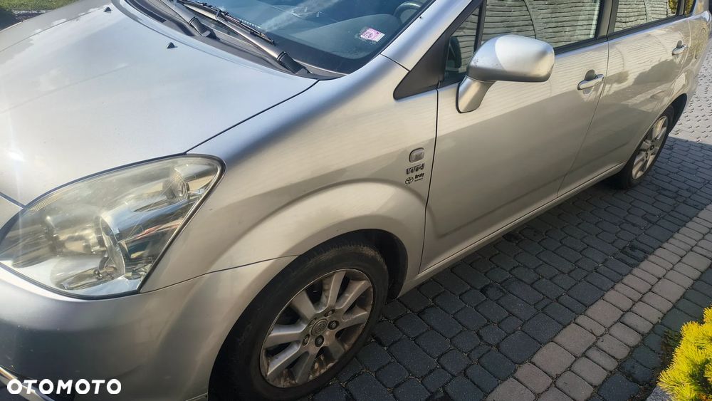 Toyota Corolla Verso 1.8 Sol + 7os - 1