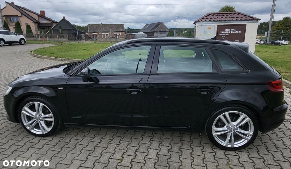 Audi A3 Sportback - 6