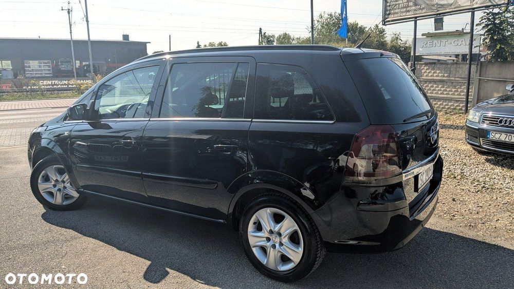 Opel Zafira - 8