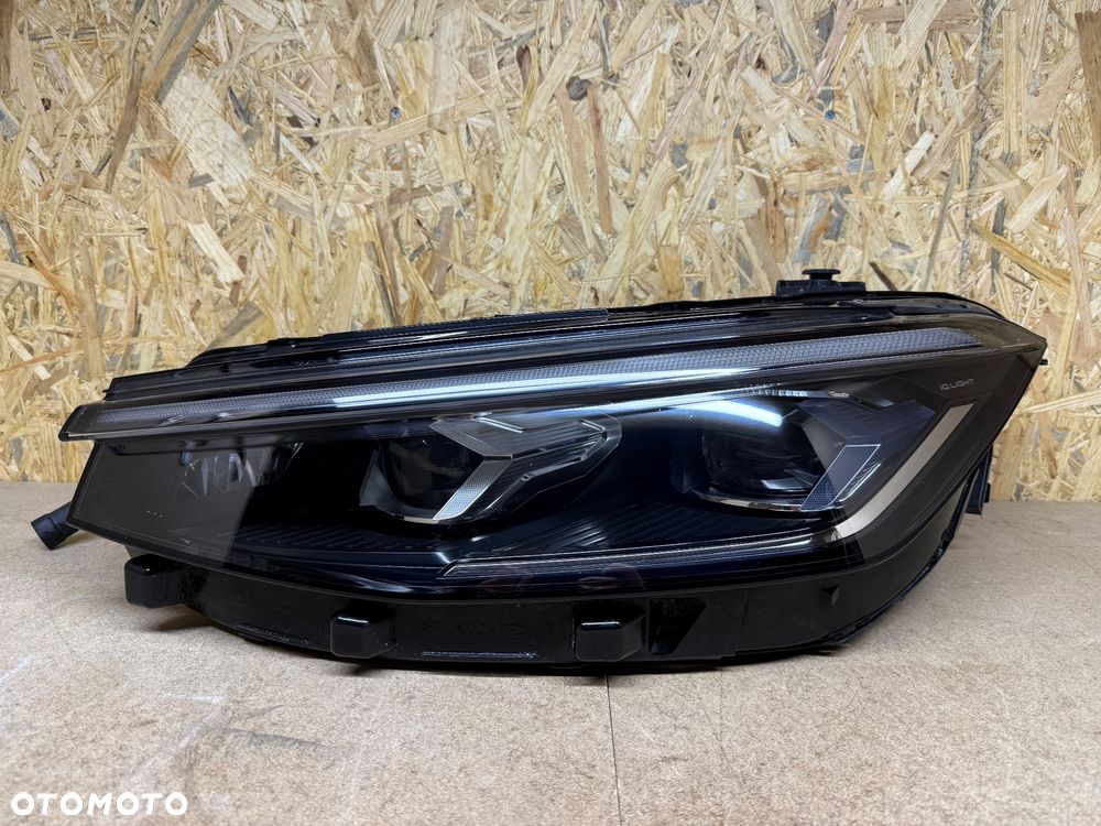 LAMPA PRZÓD LEWA FULL LED IQ LIGHT VOLKSWAGEN PASSAT B9 3J1941035 - 1