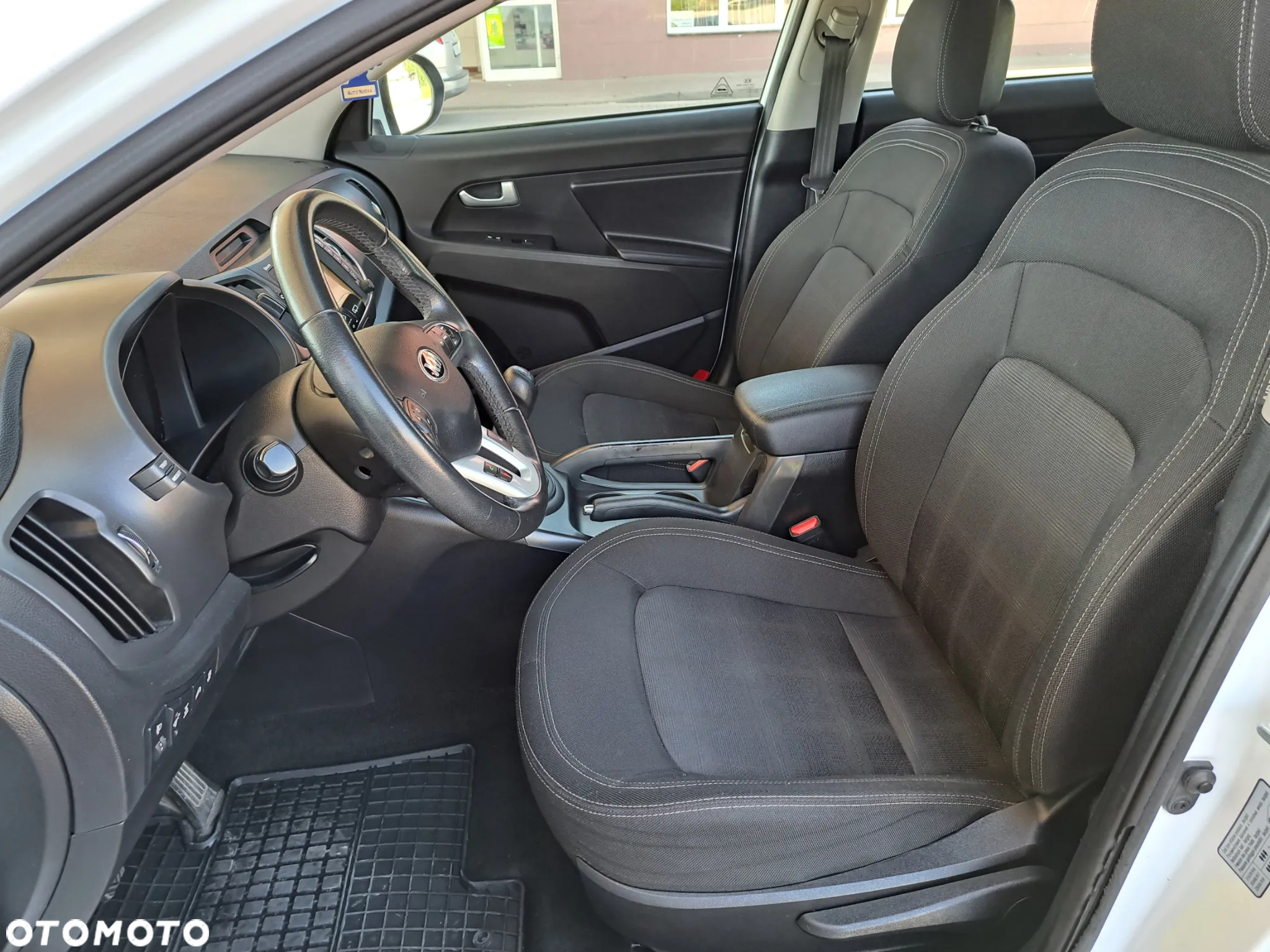 Kia Sportage - 15