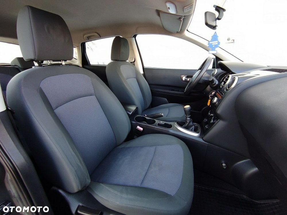 Nissan Qashqai - 11