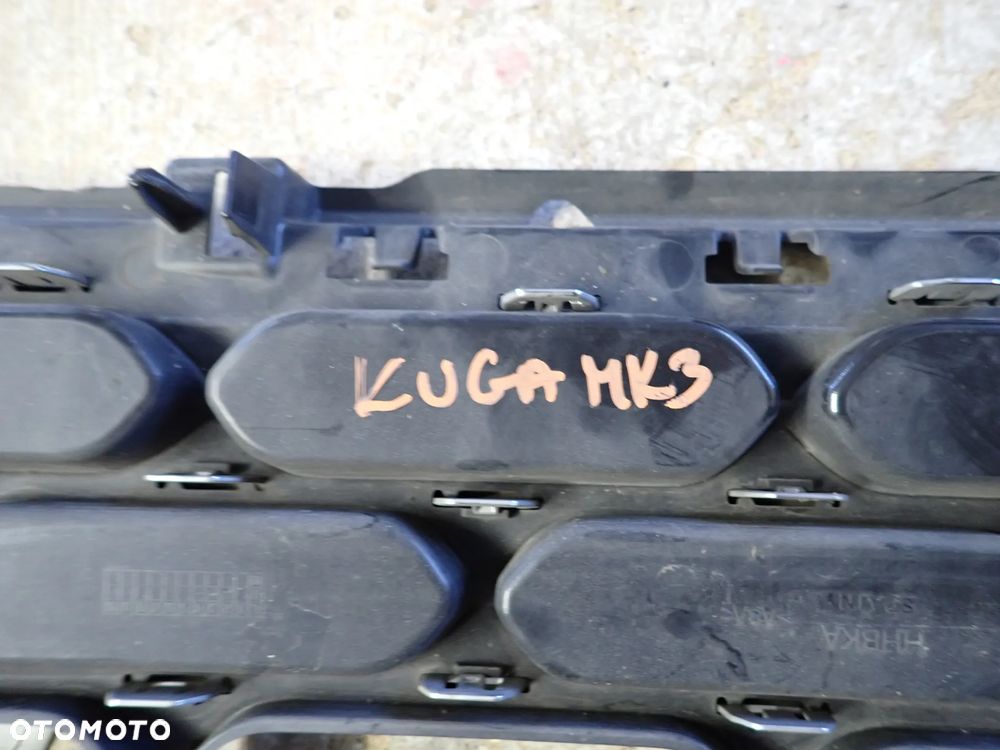 FORD KUGA MK3 TITANIUM GRILL ATRAPA LV4B-8200-GD - 3