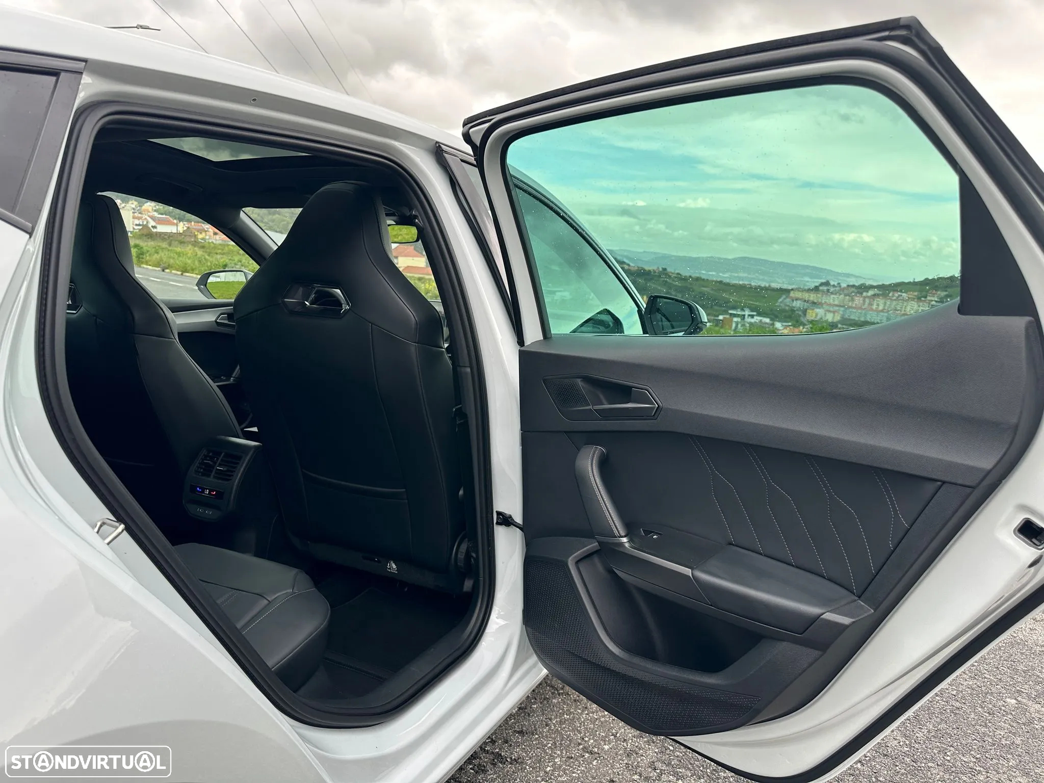 Cupra Leon 1.4 e-Hybrid VZ DSG - 30