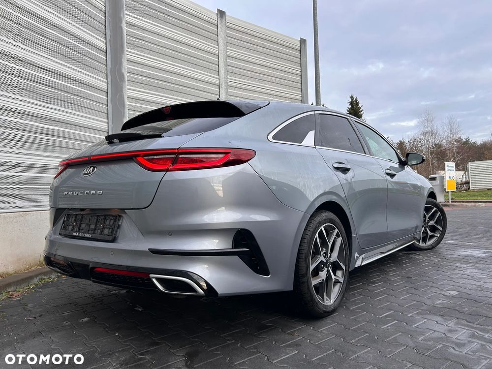Kia ProCeed 1.4 T-GDI DCT7 OPF GT LINE - 9