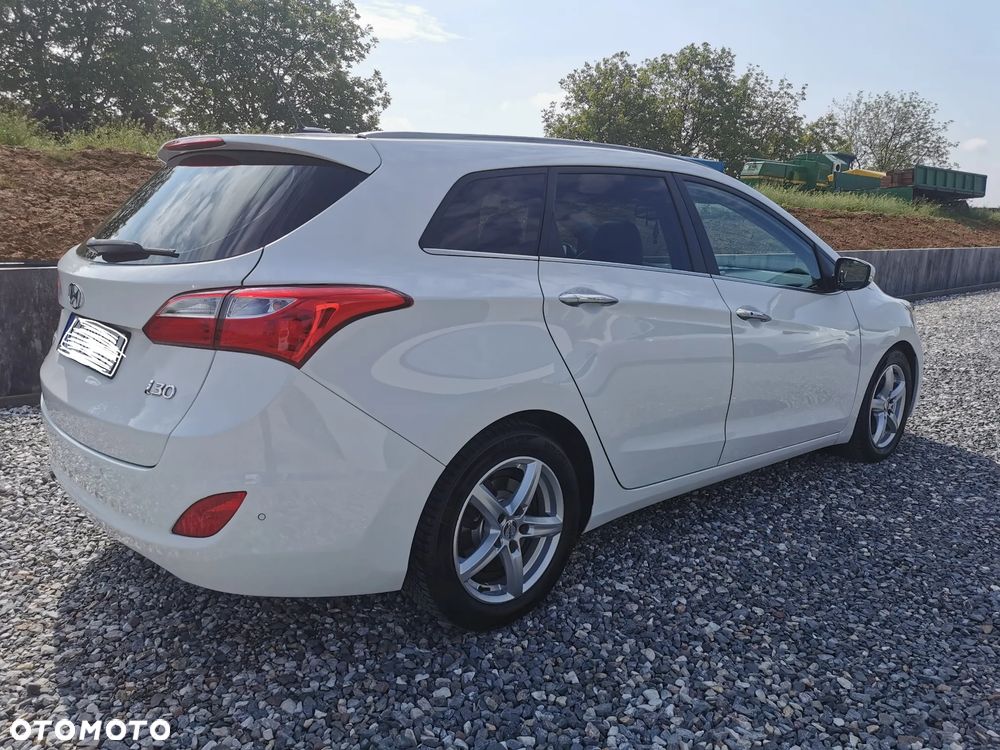 Hyundai i30 1.6 CRDi Premium - 15