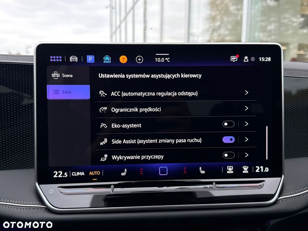 Volkswagen Passat Variant 1.5 TSI ACT mHEV Business Plus DSG - 26