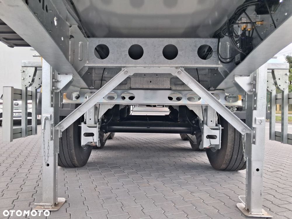 Zaslaw NOWY MODEL, CAŁA HARDOX 500 24/27m3 - 8